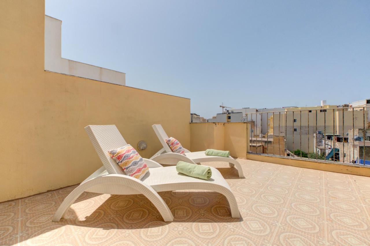Morina Court - Seaview Apartments And Penthouse In St Julians By Shortletsmalta Saint Julian's Ngoại thất bức ảnh