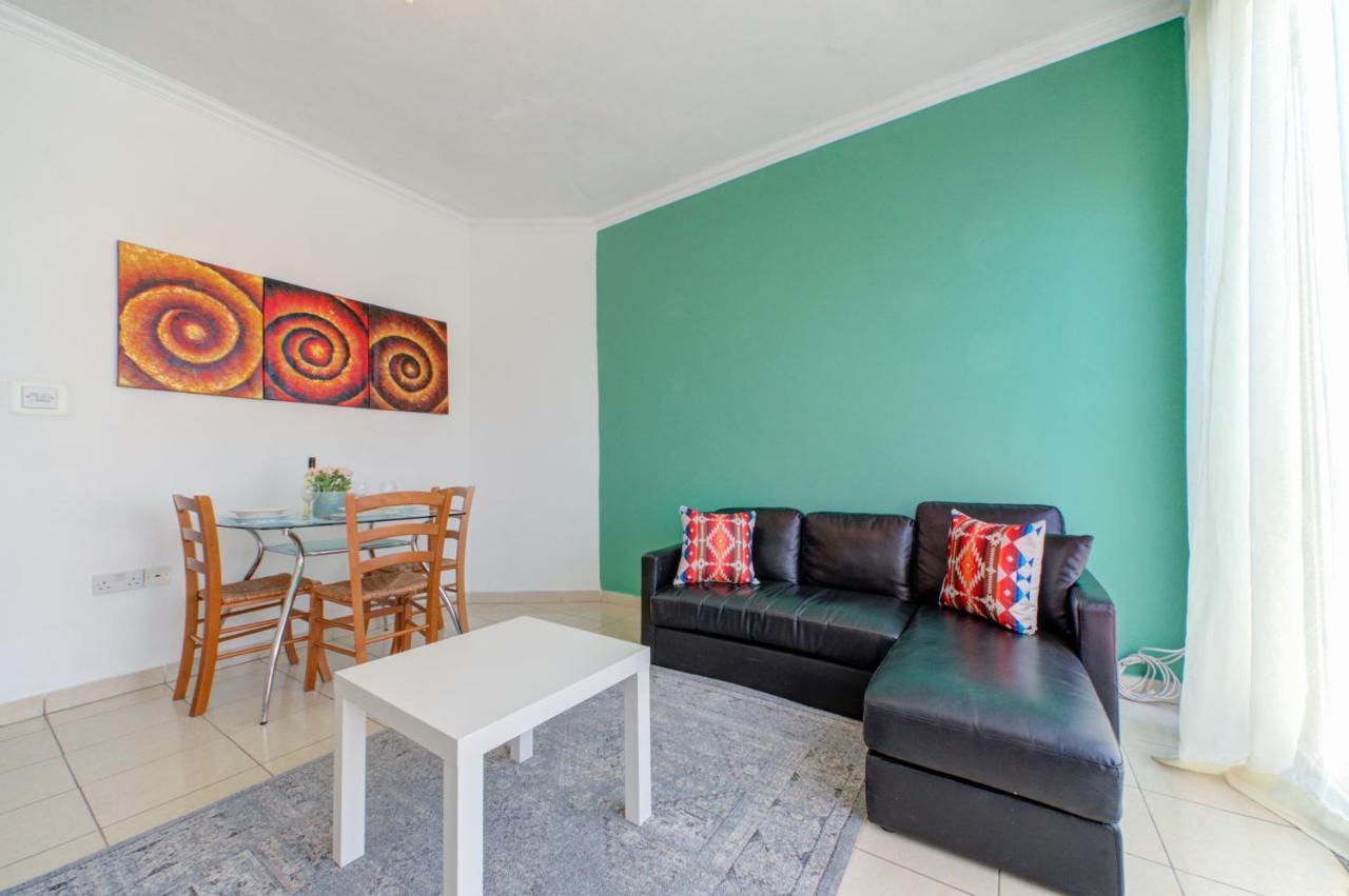 Morina Court - Seaview Apartments And Penthouse In St Julians By Shortletsmalta Saint Julian's Ngoại thất bức ảnh