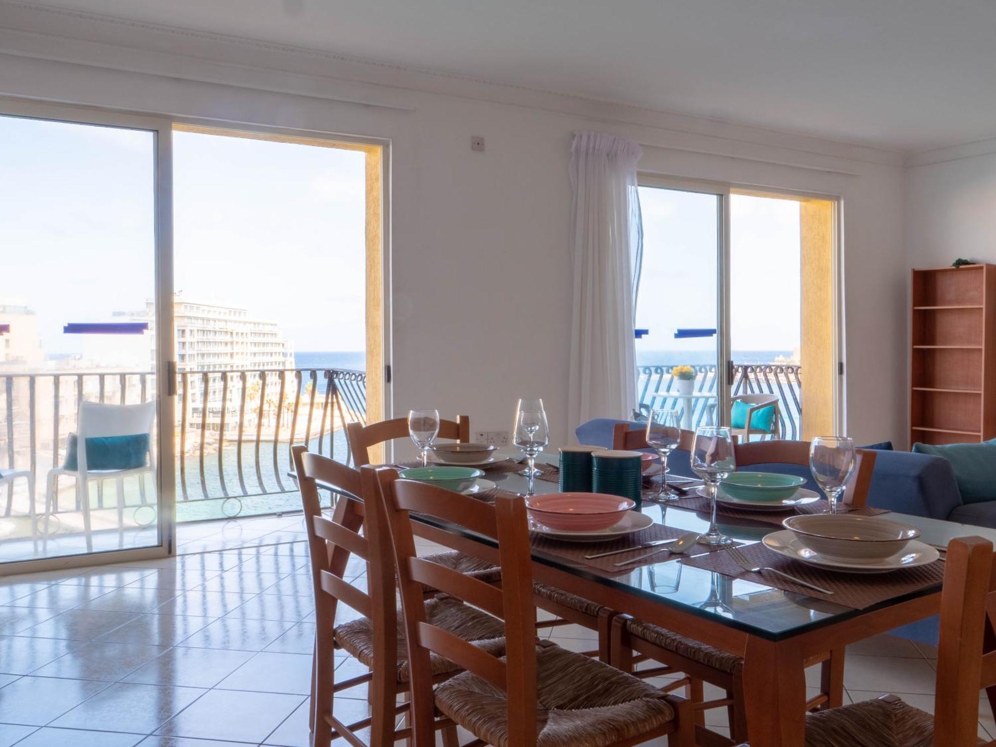 Morina Court - Seaview Apartments And Penthouse In St Julians By Shortletsmalta Saint Julian's Ngoại thất bức ảnh