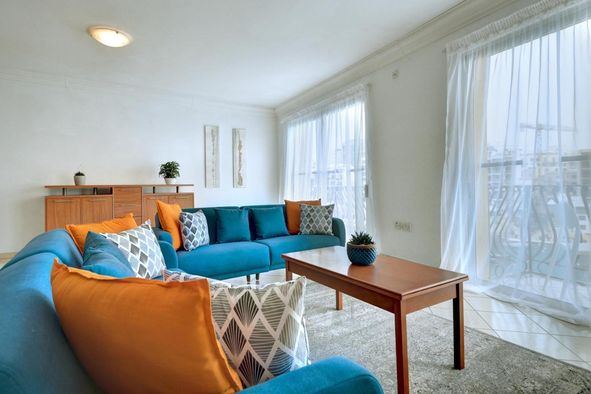 Morina Court - Seaview Apartments And Penthouse In St Julians By Shortletsmalta Saint Julian's Ngoại thất bức ảnh