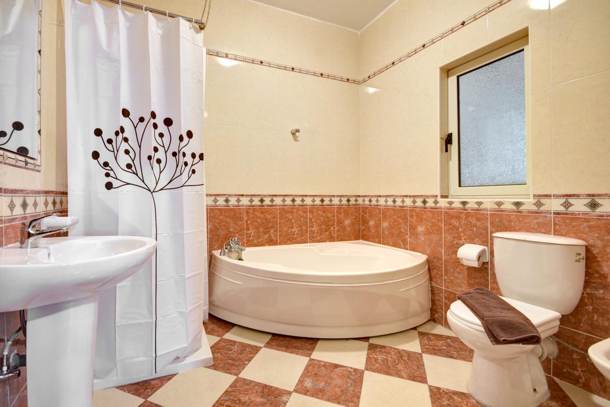 Morina Court - Seaview Apartments And Penthouse In St Julians By Shortletsmalta Saint Julian's Ngoại thất bức ảnh