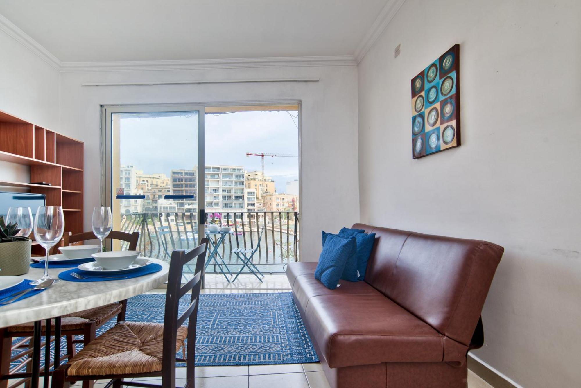 Morina Court - Seaview Apartments And Penthouse In St Julians By Shortletsmalta Saint Julian's Ngoại thất bức ảnh
