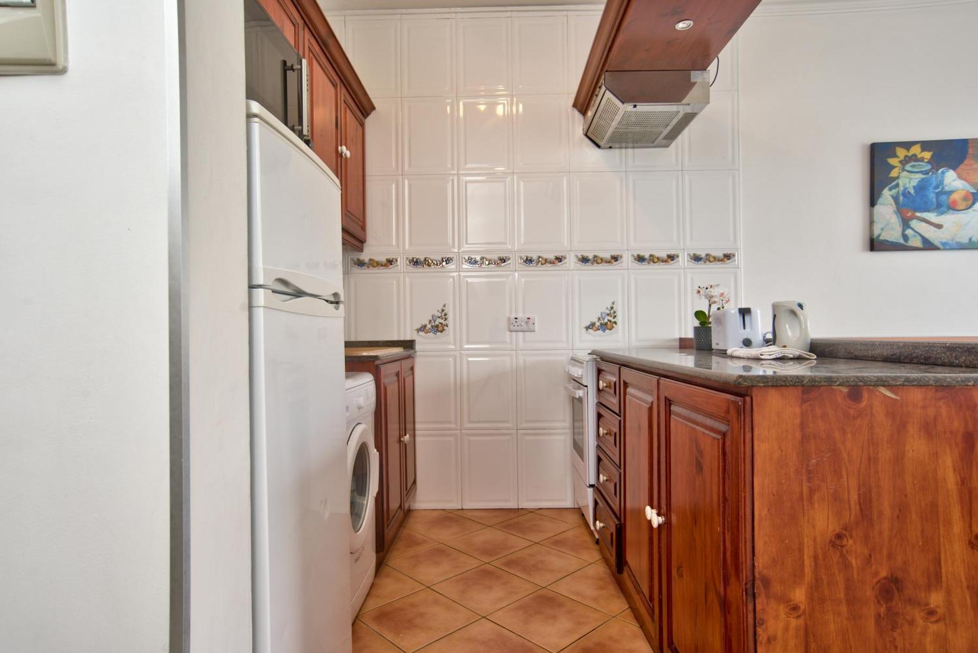 Morina Court - Seaview Apartments And Penthouse In St Julians By Shortletsmalta Saint Julian's Ngoại thất bức ảnh