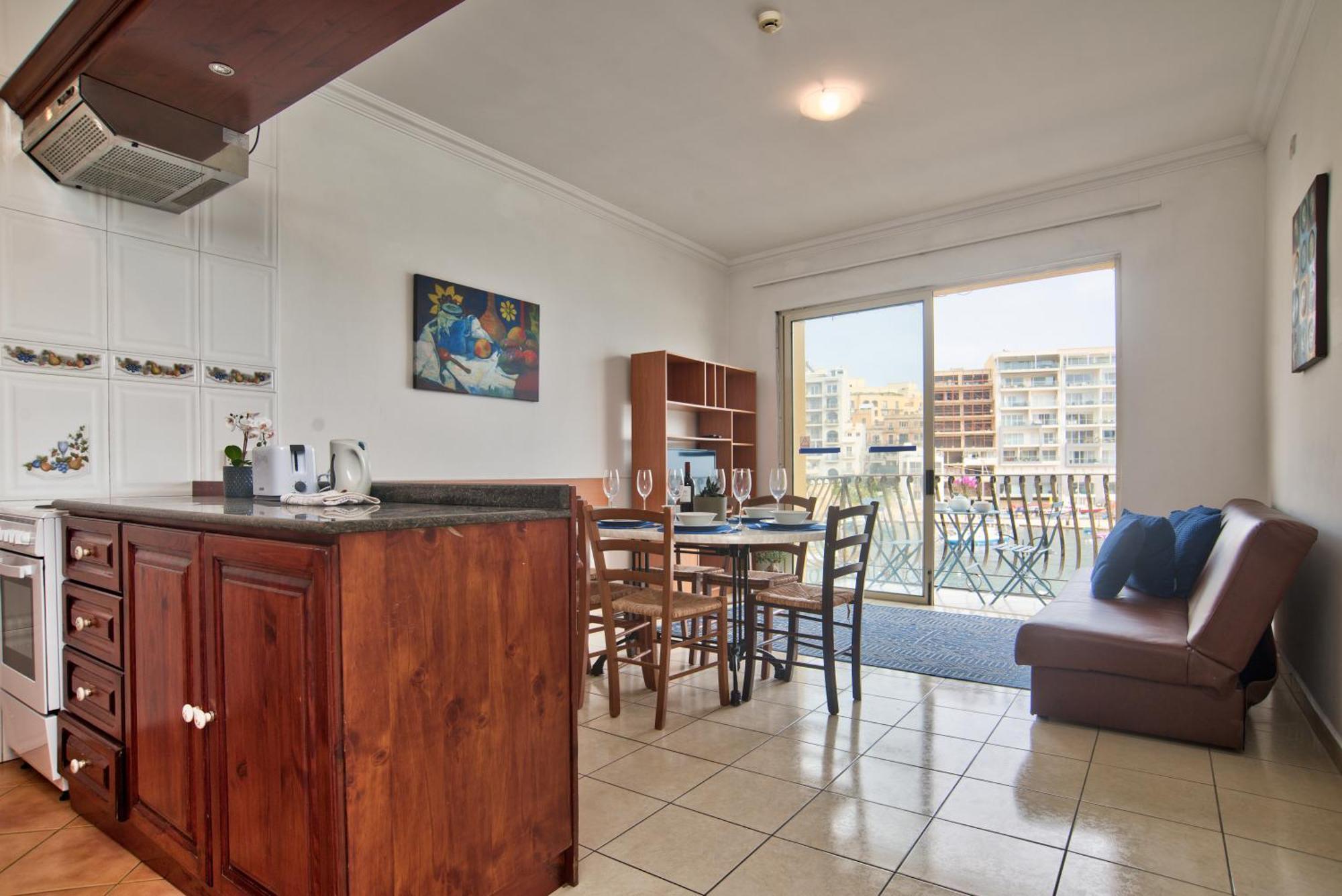 Morina Court - Seaview Apartments And Penthouse In St Julians By Shortletsmalta Saint Julian's Ngoại thất bức ảnh